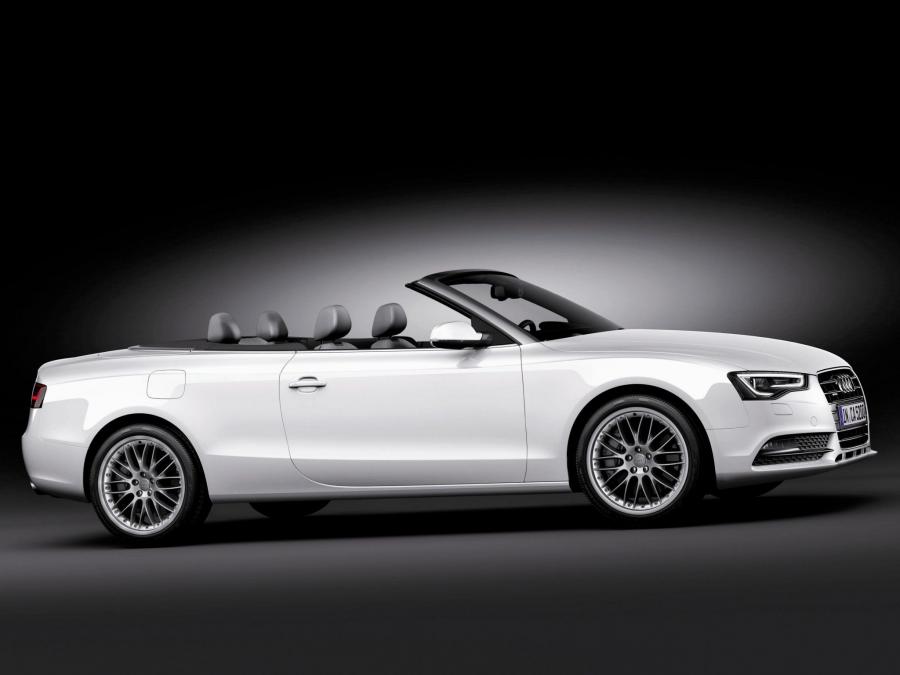  Audi A5 Cabriolet 3.0 TDI Quattro 2011 года  (WW) (фото 16 из 27)
